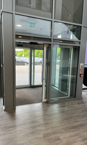 An image of a Northern Door supplied automatic sliding door.