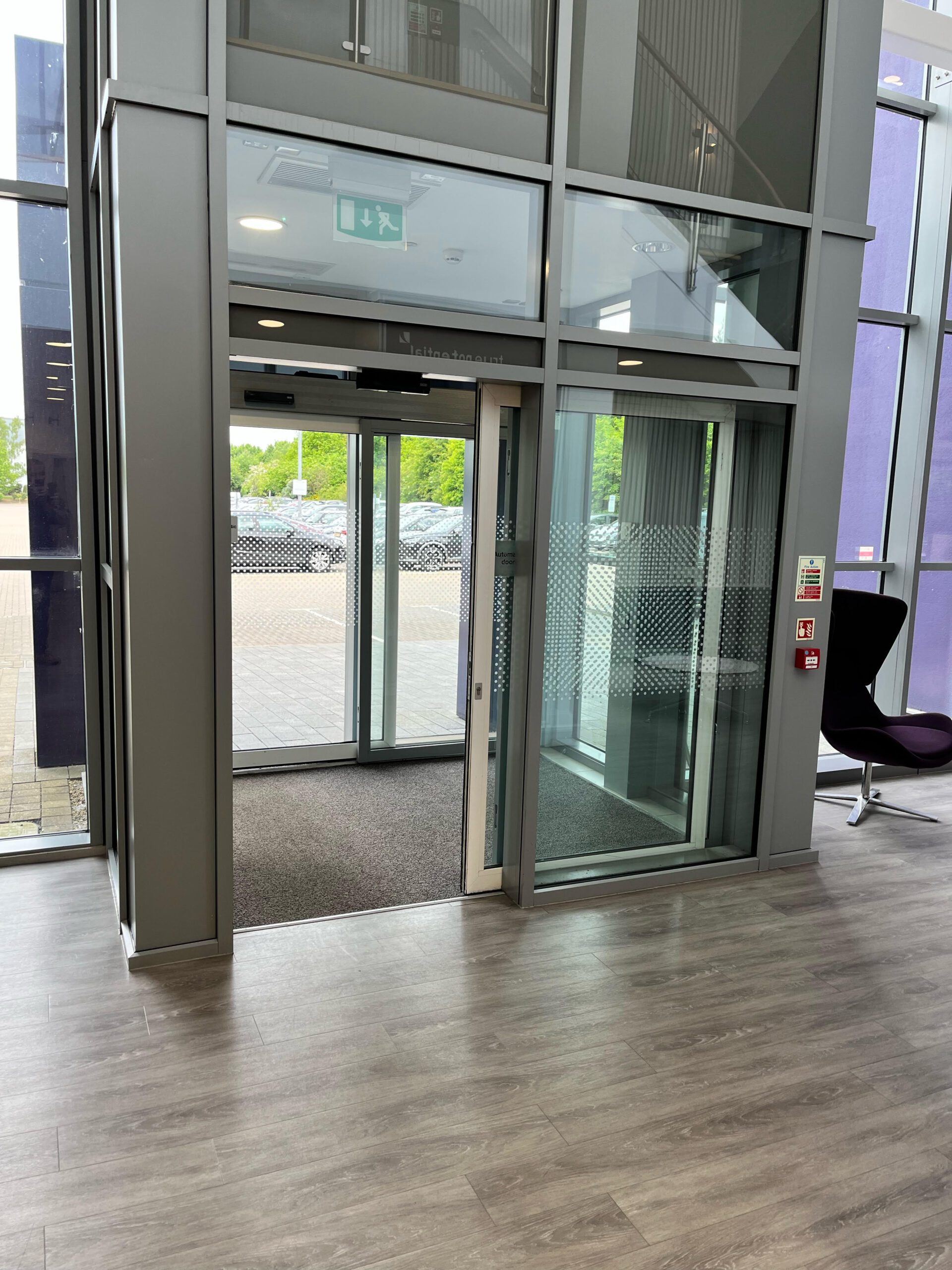 An image of a Northern Door supplied automatic sliding door.